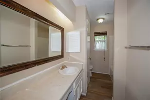 16774 Glen Eagle Dr N, Conroe, TX 77385 - Photo 9