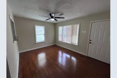 7918 Woodlyn Road, Houston, TX 77028 - Photo 3
