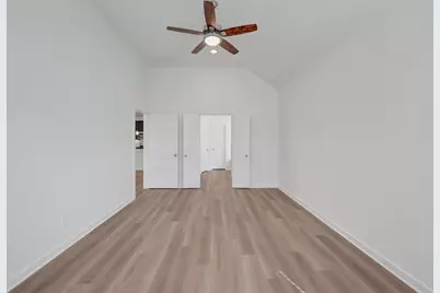 16826 Cockspur Hawthorn Lane, New Caney, TX 77357 - Photo 9