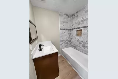 137 County Road 3431, Cleveland, TX 77327 - Photo 3