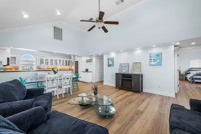 148 Howard Avenue, Surfside Beach, TX 77541 - Photo 5