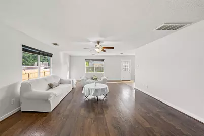 7203 Cool Springs Court, Magnolia, TX 77354 - Photo 15