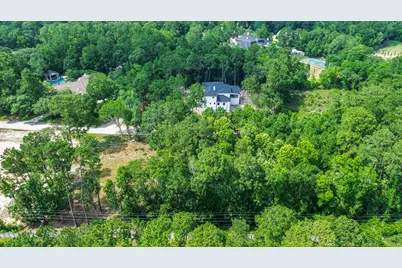 22 Majestic Falls Drive, Kingwood, TX 77339 - Photo 13