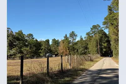 709 County Road 3880, Cleveland, TX 77328 - Photo 27