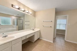 16719 Bending Creek Ln, Friendswood, TX 77546 - Photo 35
