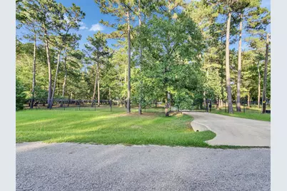 9058 Amelia Drive, Anderson, TX 77830 - Photo 3