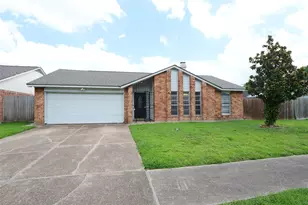 13314 Ensley Wood Dr, Houston, TX 77082 - Photo 1