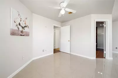 9306 Bristlebrook Drive, Houston, TX 77083 - Photo 15