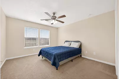 16535 Burnell Oaks Lane, Houston, TX 77090 - Photo 11