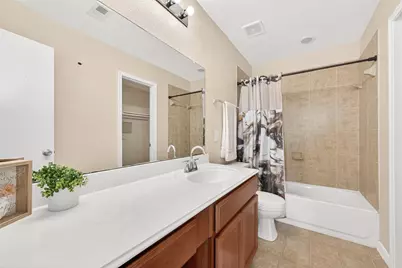 16535 Burnell Oaks Lane, Houston, TX 77090 - Photo 13
