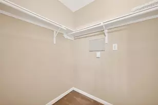 16535 Burnell Oaks Ln, Houston, TX 77090 - Photo 15