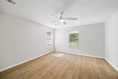 906 Valley Commons Drive, Huffman, TX 77336 - Photo 29