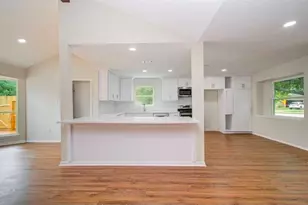 2227 Cherry Bend Dr, Houston, TX 77077 - Photo 19