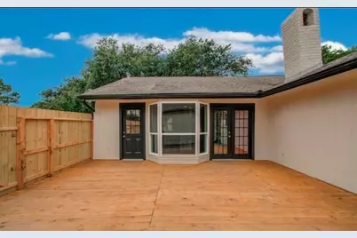 2227 Cherry Bend Dr, Houston, TX 77077 - Photo 23