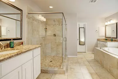 213 W 26th Street, Houston, TX 77008 - Photo 17