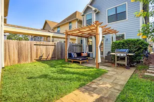 213 W 26th St, Houston, TX 77008 - Photo 27