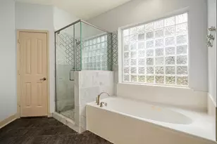 608 Timber Trail Ct, Friendswood, TX 77546 - Photo 25