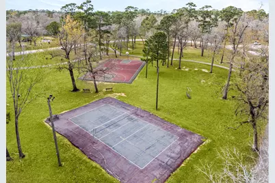 608 Timber Trail Court, Friendswood, TX 77546 - Photo 49