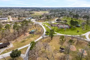 608 Timber Trail Ct, Friendswood, TX 77546 - Photo 45