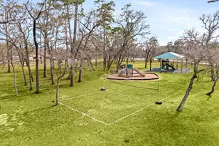 608 Timber Trail Ct, Friendswood, TX 77546 - Photo 47