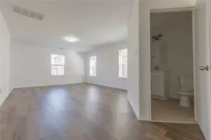 12731 Kiev Hills Ln, Houston, TX 77047 - Photo 5