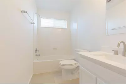 12731 Kiev Hills Lane, Houston, TX 77047 - Photo 11