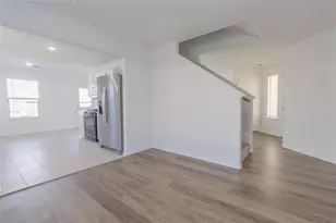 12731 Kiev Hills Ln, Houston, TX 77047 - Photo 3