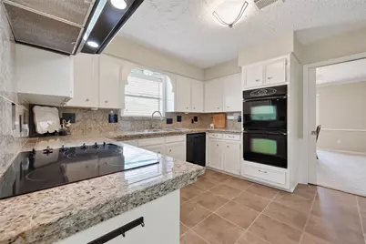 2026 Point Clear Court, Missouri City, TX 77459 - Photo 21