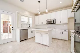 2814 Plantation Wood Ln, Missouri City, TX 77459 - Photo 9