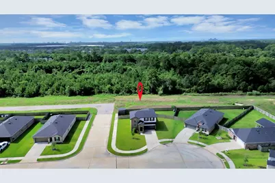 9810 Palm Royal Drive, Baytown, TX 77521 - Photo 3