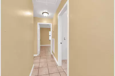 8830 Laura Koppe Road, Houston, TX 77078 - Photo 9