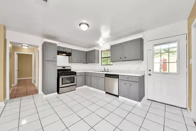 8830 Laura Koppe Road, Houston, TX 77078 - Photo 7