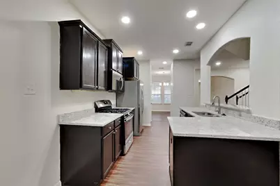 9525 E Woodmark, Conroe, TX 77304 - Photo 5