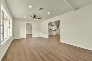 319 E South St, Alvin, TX 77511 - Photo 5