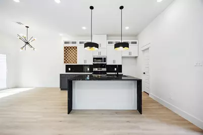 4601 Newberry Street #A, Houston, TX 77051 - Photo 9