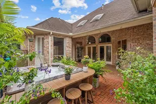 5038 Huntwick Parc Ct, Houston, TX 77069 - Photo 35