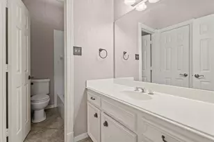 5038 Huntwick Parc Ct, Houston, TX 77069 - Photo 33