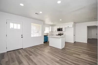 514 Peach Spring Drive, Houston, TX 77037 - Photo 3