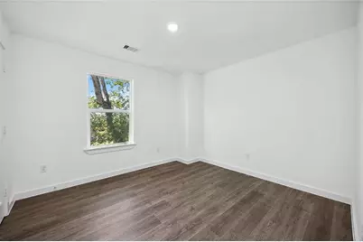 1056 North Ln #A, Houston, TX 77088 - Photo 9