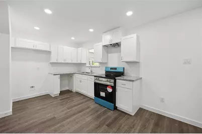 1056 North Ln #A, Houston, TX 77088 - Photo 3