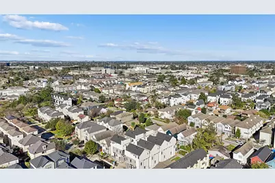 1403 W 21st St #B, Houston, TX 77008 - Photo 31