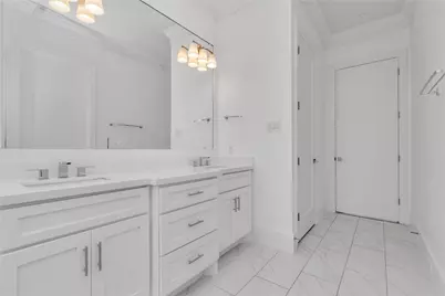 5735 Winsome Lane, Houston, TX 77057 - Photo 27