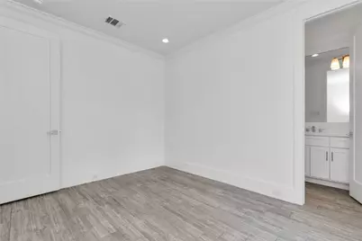 5735 Winsome Lane, Houston, TX 77057 - Photo 5