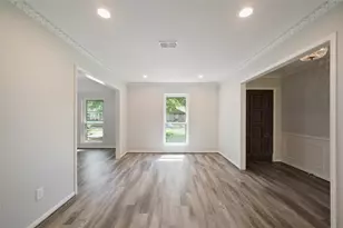 1726 Ashford Hollow Ln, Houston, TX 77077 - Photo 11
