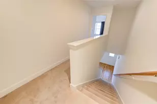 2710 Hullsmith Dr, Houston, TX 77063 - Photo 23