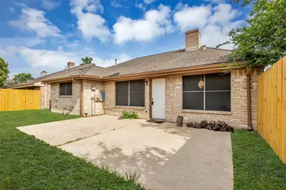 11827 Brook Meadows Lane, Meadows Place, TX 77477 - Photo 33