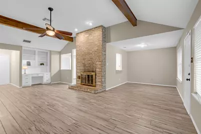 11827 Brook Meadows Lane, Meadows Place, TX 77477 - Photo 5