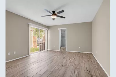 11827 Brook Meadows Lane, Meadows Place, TX 77477 - Photo 3