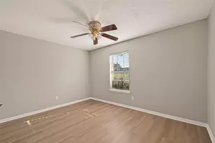 4223 Yosemite Dr, Pasadena, TX 77504 - Photo 5