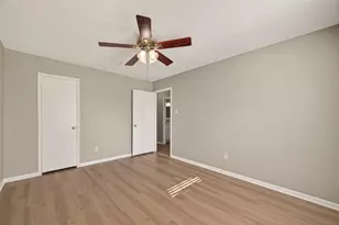 4223 Yosemite Dr, Pasadena, TX 77504 - Photo 9
